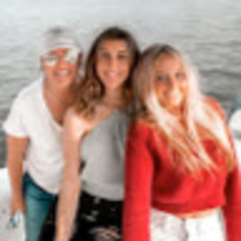 Meet your Posher, Skylar